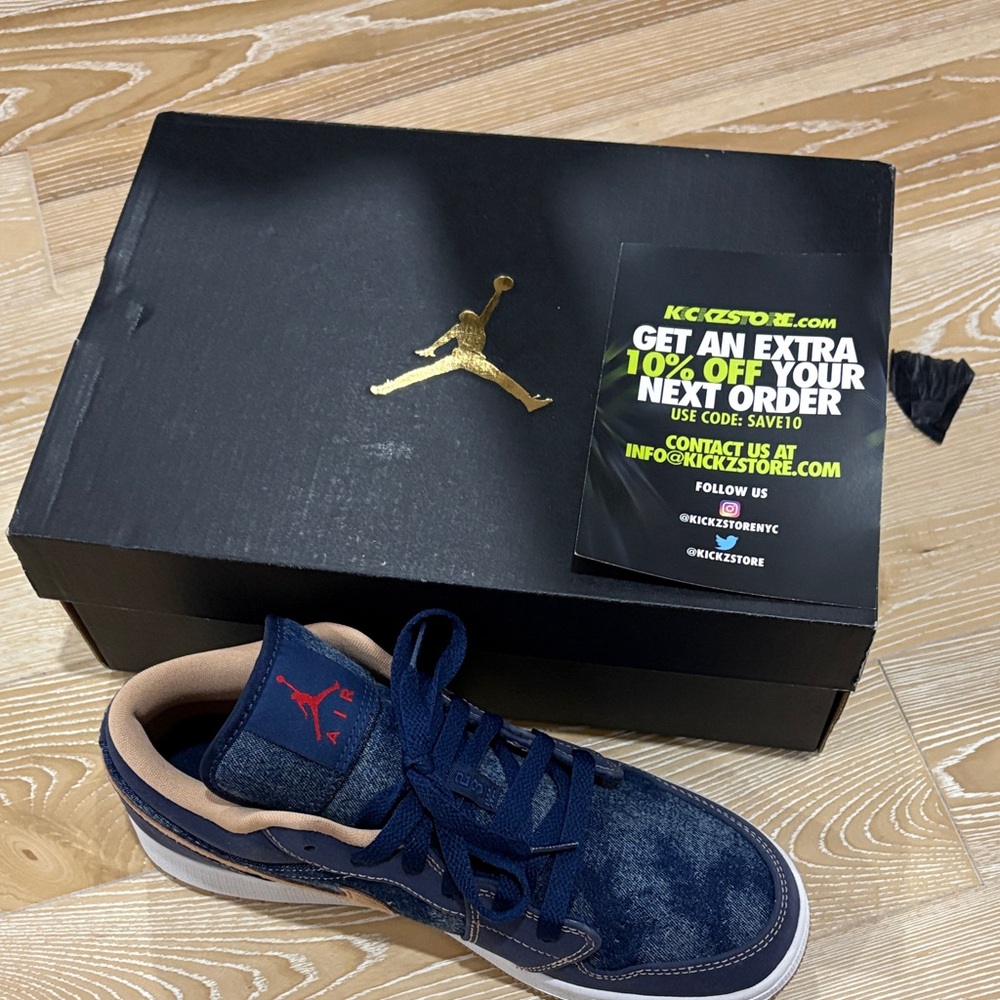 Jordan Navy and Tan Sneakers